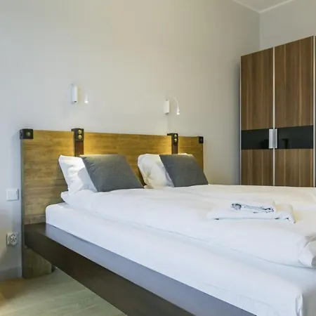 Neptun Apartments Three